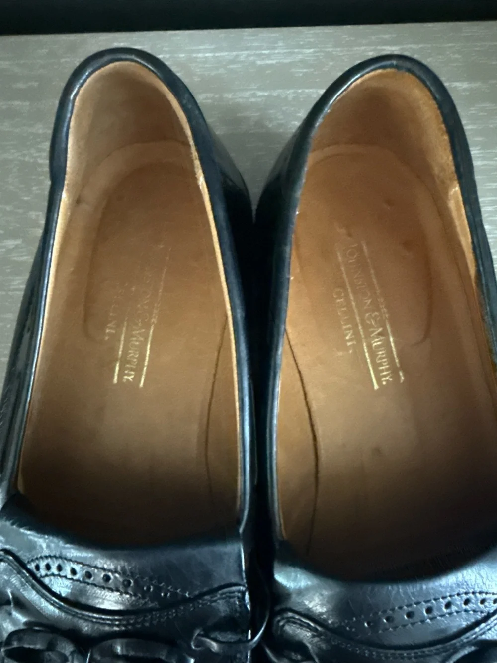 Johnston & Murphy Cellini Black Leather Tassel Loafer Shoes Men's 10 M Wingtip